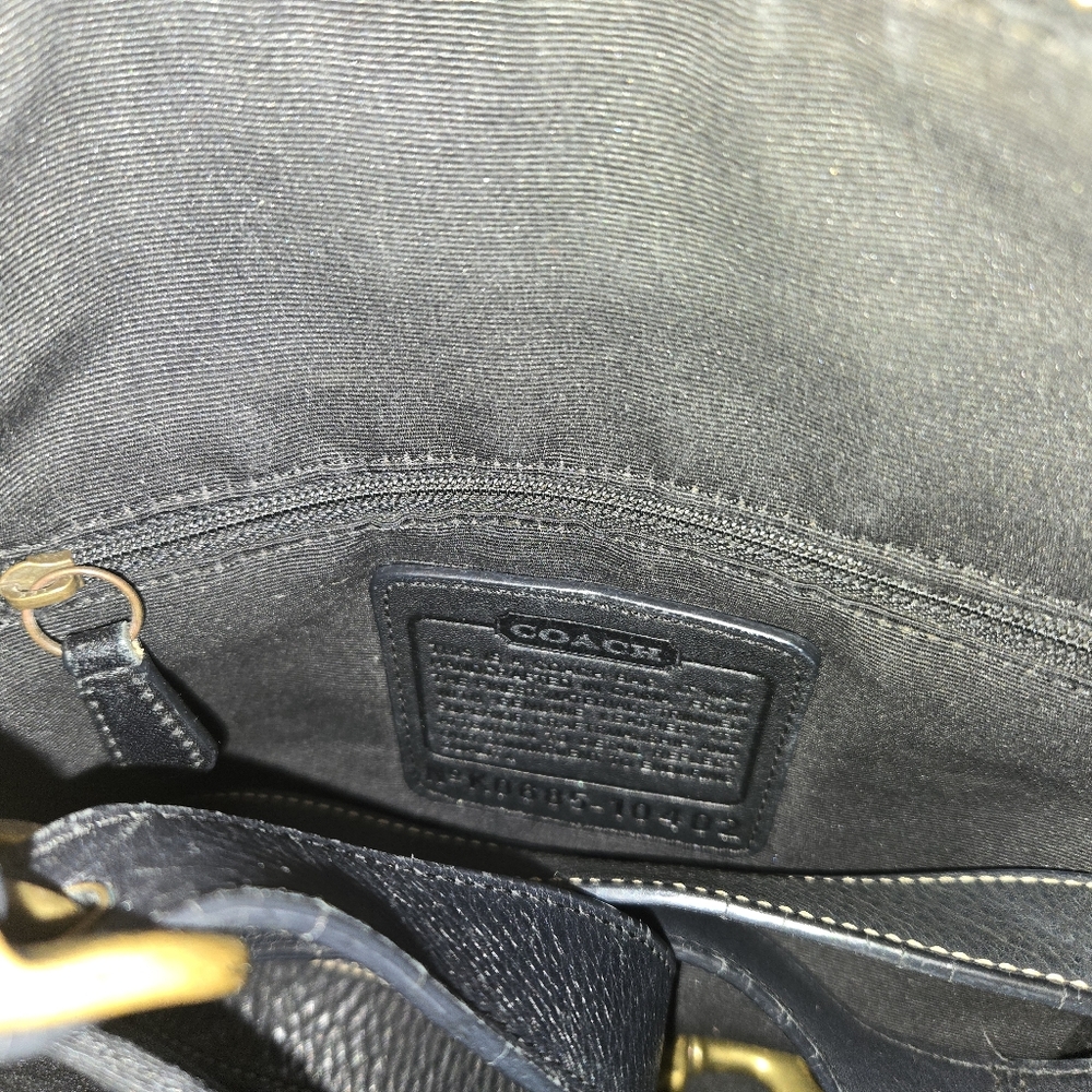 Coach Vintage Black Crossbody Purse - Picture 12 of 14